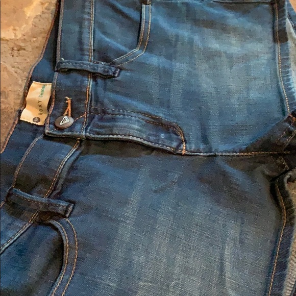 🌷3 for $12 Roxy Denim Shorts - Picture 7 of 9
